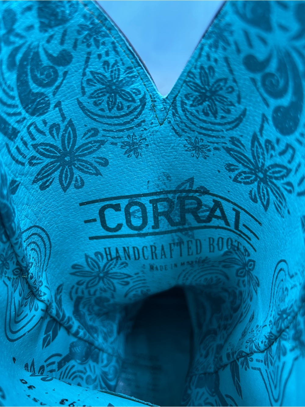Corral women 9 glow in the dark embroidered cowgirl boots - Picture 10 of 11